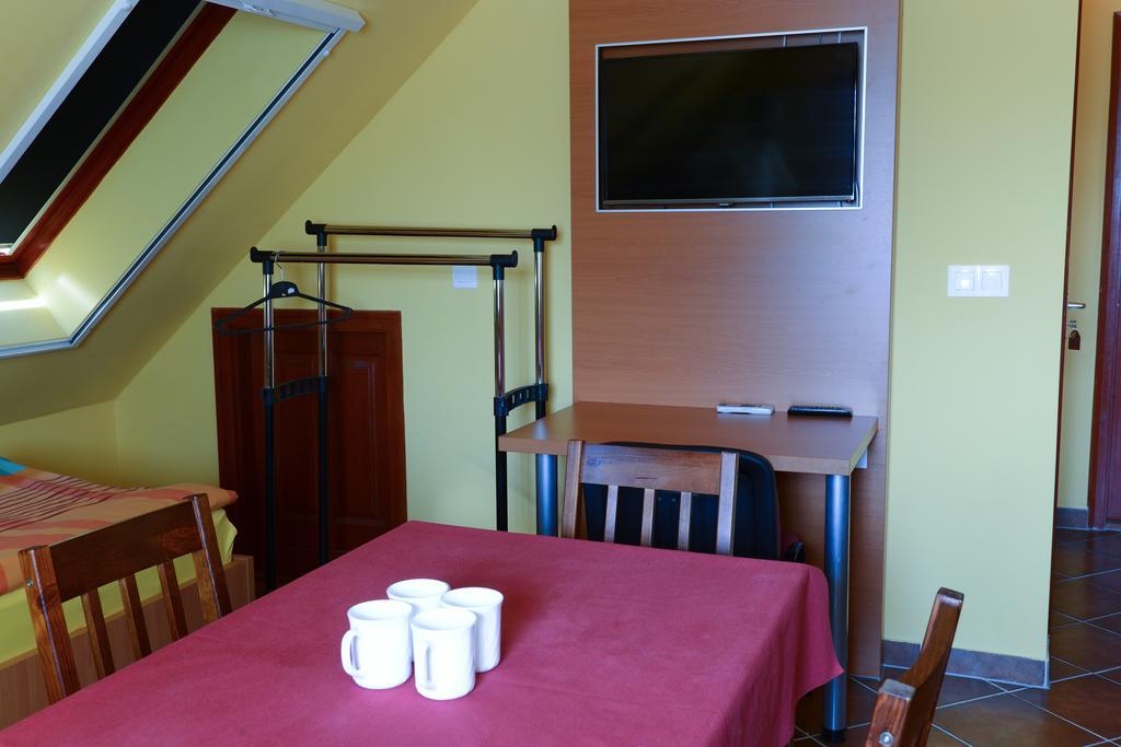 Nexus Vendégház Szeged Habitación foto