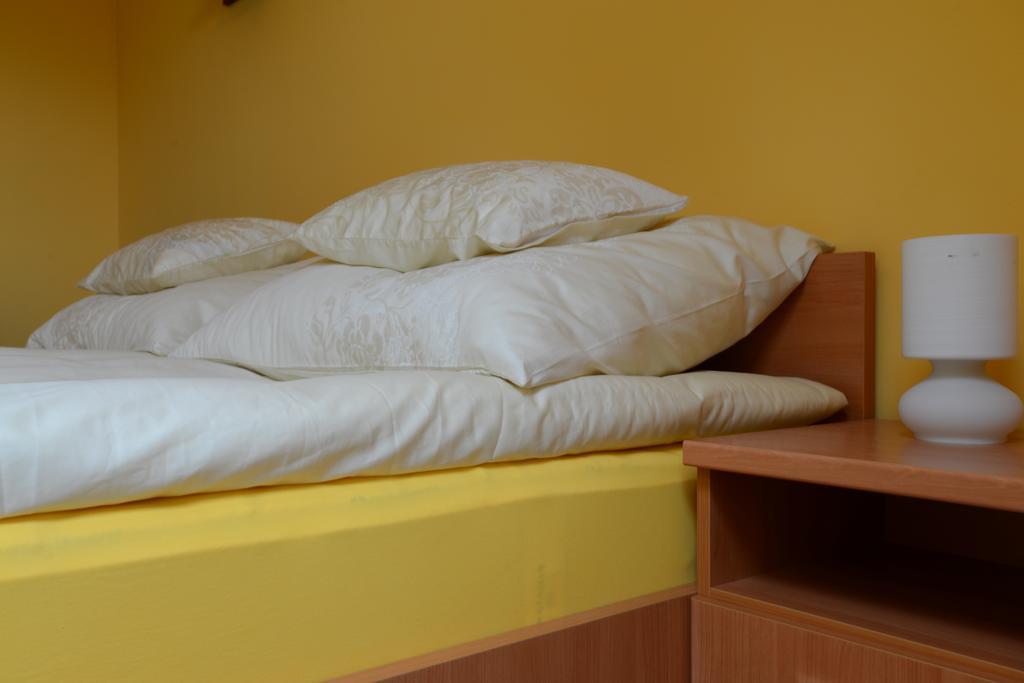 Nexus Vendégház Szeged Habitación foto