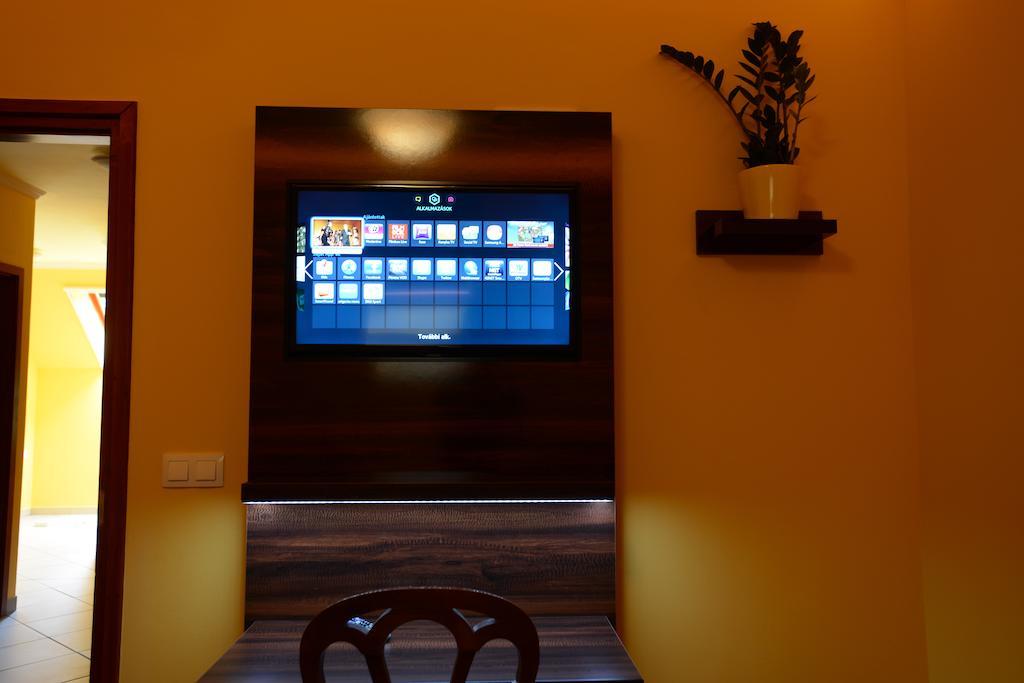 Nexus Vendégház Szeged Habitación foto